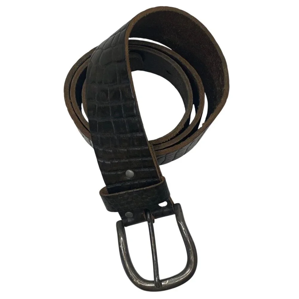 Vintage Brown Embossed Leather 2